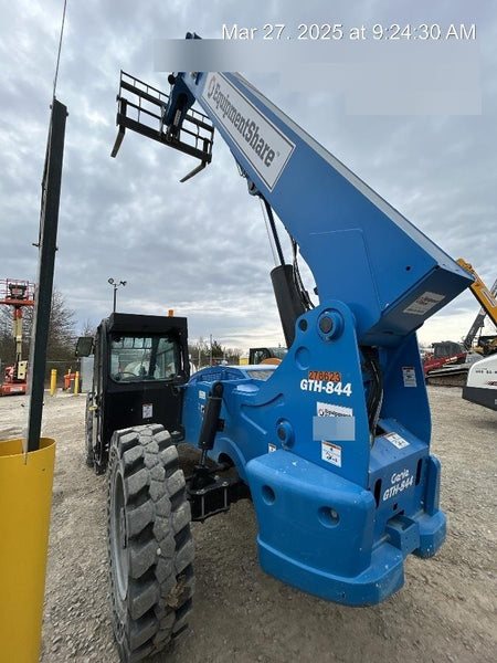 2022 GENIE GTH-844