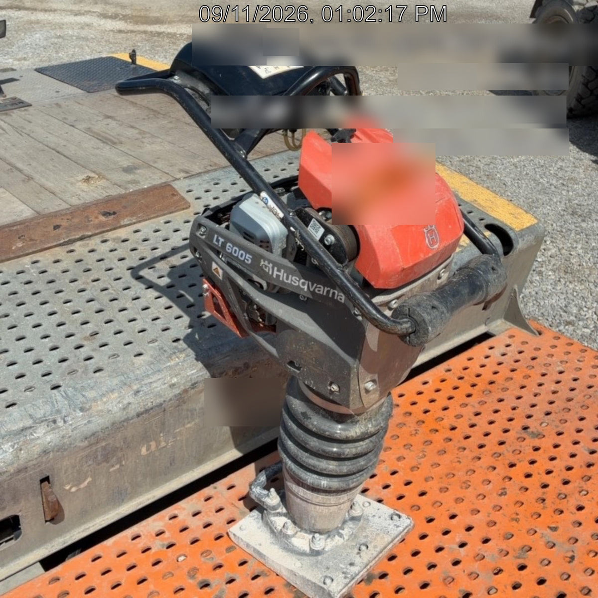 2024 HUSQVARNA LT6005