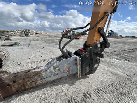 2022 EPIROC EC140T