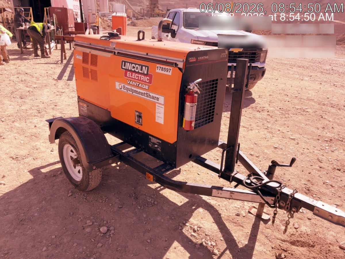 2021 Lincoln Electric Vantage 322 Vantage 322 Ready Pak 3 w/ Decals, ORANGE (includes trailer, cable rack, fender light kit) NO Telematics
