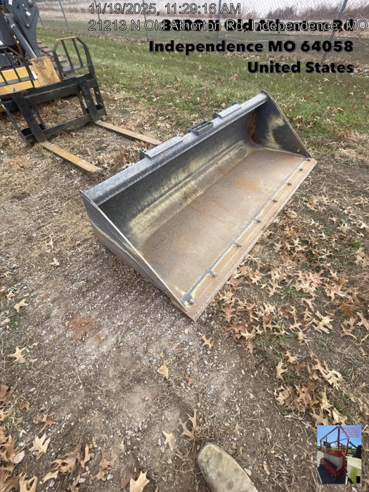 2025 JOHN DEERE 84" Bucket - John Deere