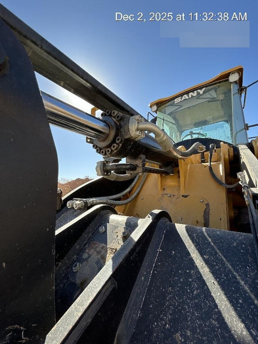 2019 Sany SW405K Cab, JRB Hydraulic QC, 4yrd Bucket, Standard Carriage, 72" Forks - SW405-00A