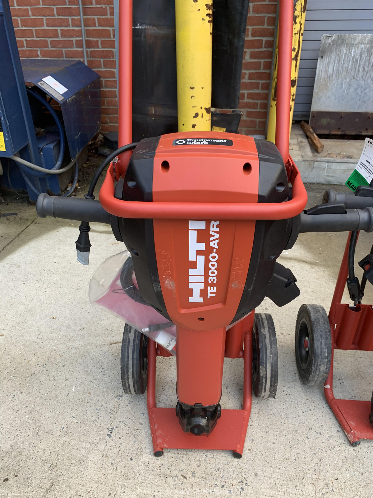 2020 HILTI TE 3000-AVR