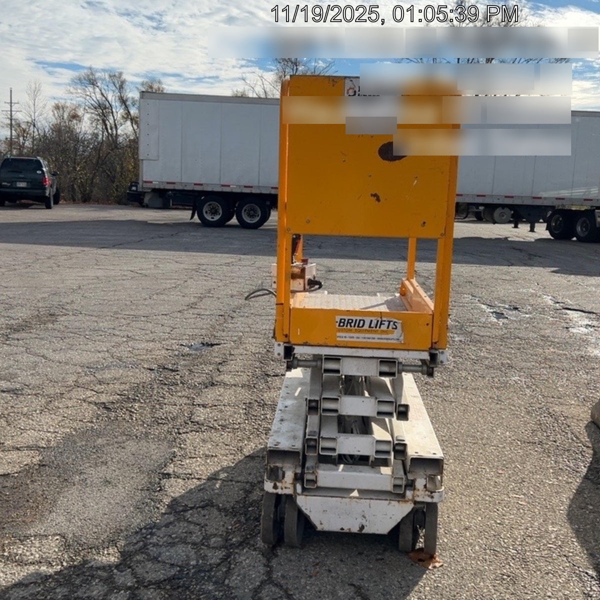 Custom Equipment HB-1430 Hy-Brid Scissor Lift
Platform capacity up to 670 lbs
Working height up to 20 ft
Weighs under 1,700 lbs
Non-marking wheels