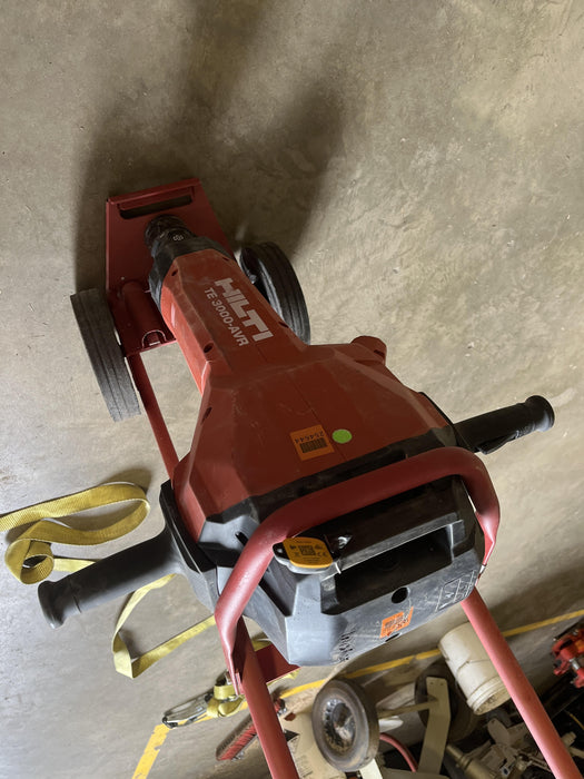2022 HILTI TE 3000-AVR