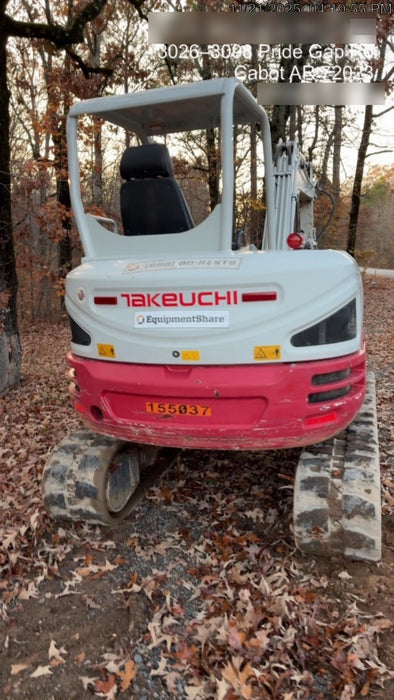 2021 TAKEUCHI TB250-2