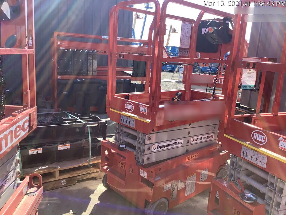 2020 MEC 1330SE Solid NM Tires, Steel Swing out Doors, LCS, Beacon, 900W Invertor