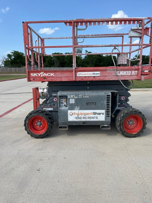 2018 SKYJACK SJ6832 RT