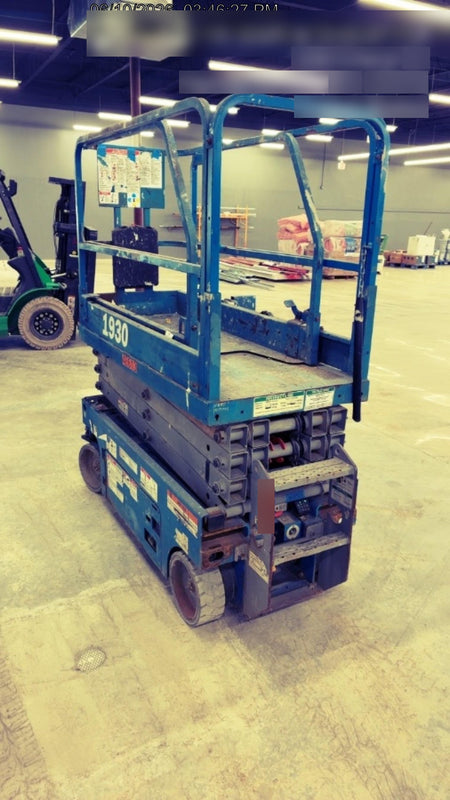2019 Genie GS-1930 Fixed Rails with Chain Entry