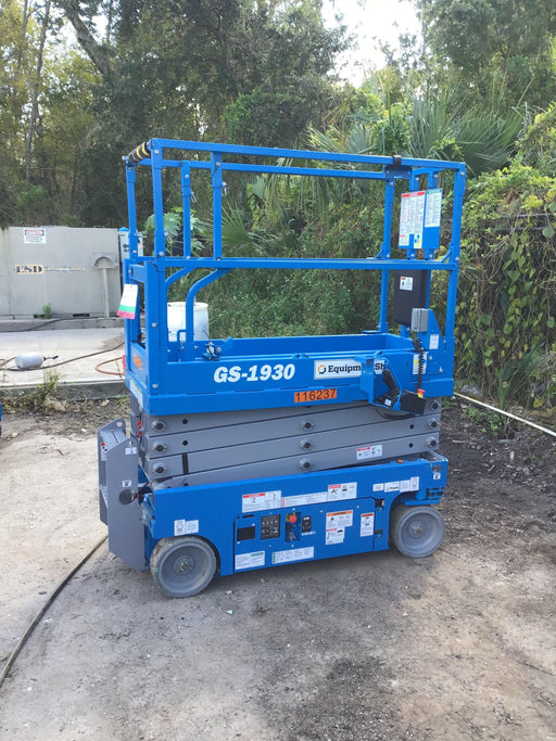 2020 Genie GS-1930 Solid Non Marking Tires, Beacon, Folding rails with half height swing gate