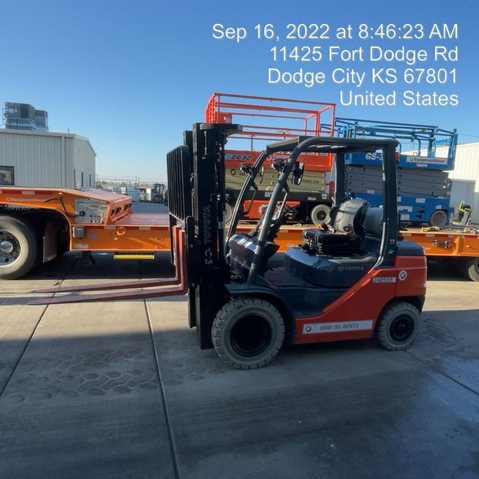 2022 TOYOTA 50-8FGU25