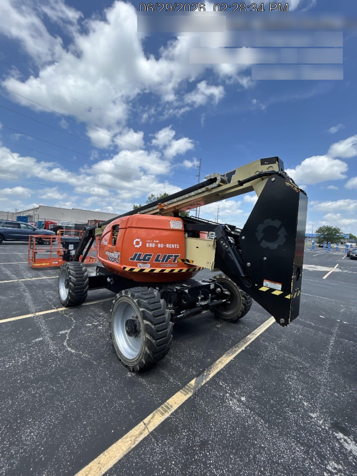 2023 JLG 600AJ