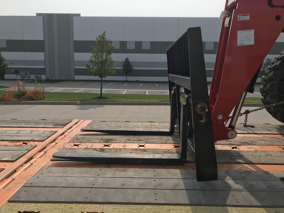 2020 Manitou MTA8044 Cab/Heat/Air, Solid Tires, Work Lights, Beacon, Aux Hydraulics, Back up Alarm, Lifting Eye, Mirrors, ES Keypad