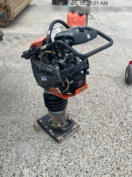 2025 HUSQVARNA LT6005