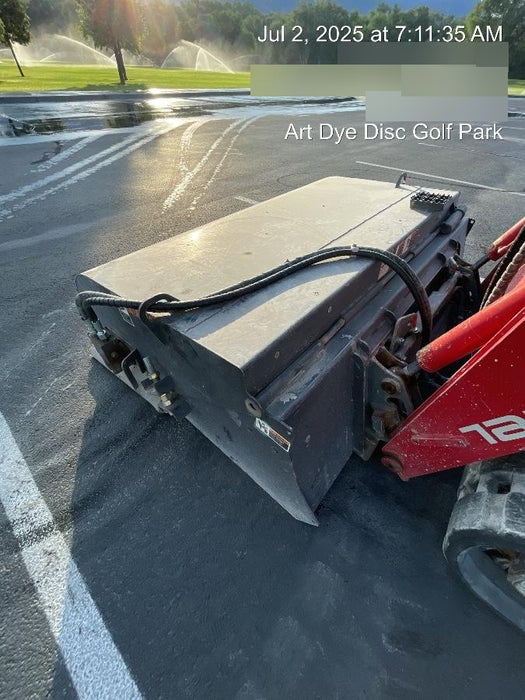 2020 PALADIN Sweepster SB72