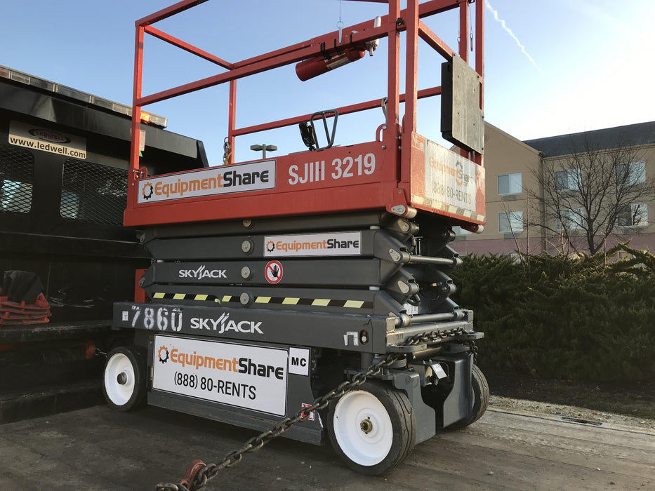 2018 SKYJACK SJIII-3219