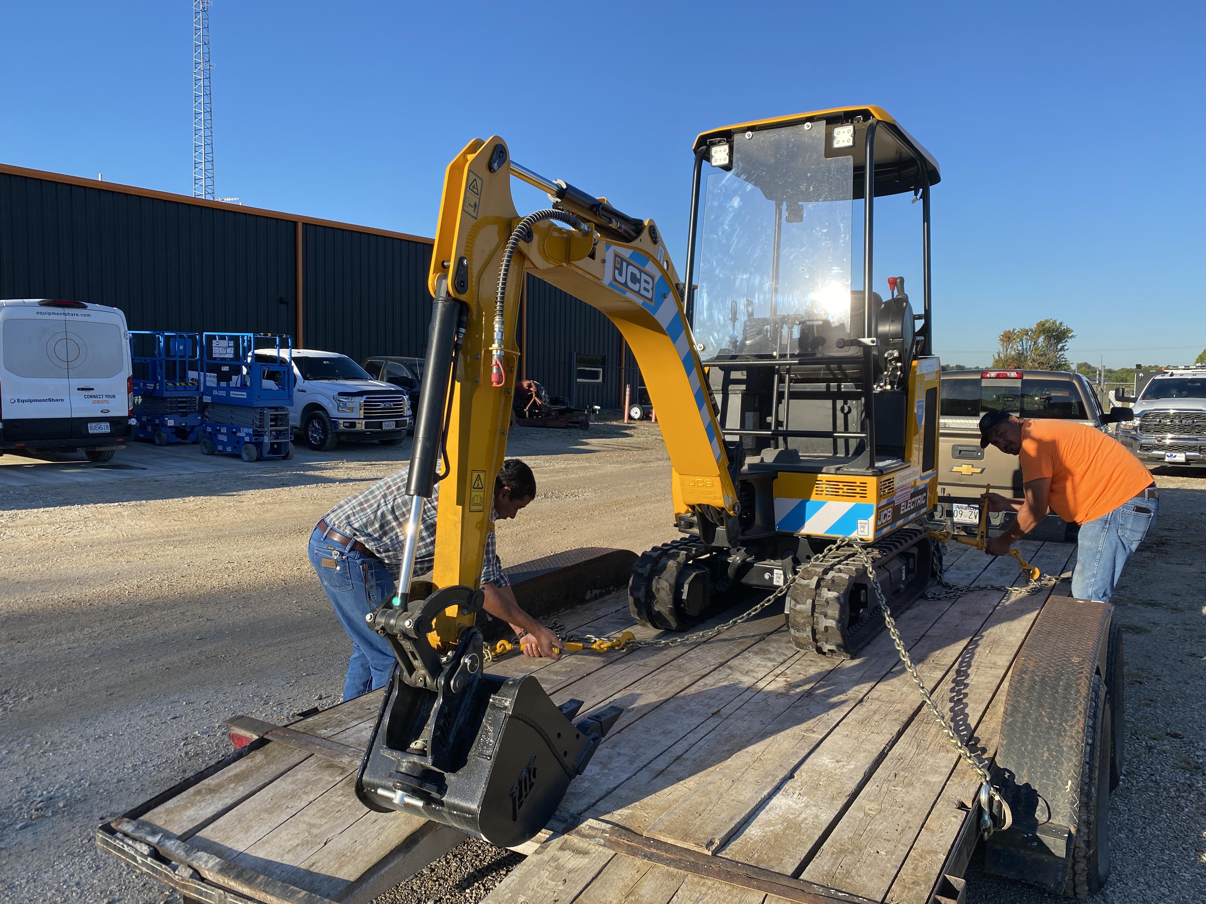 2021 JCB 19C-1E