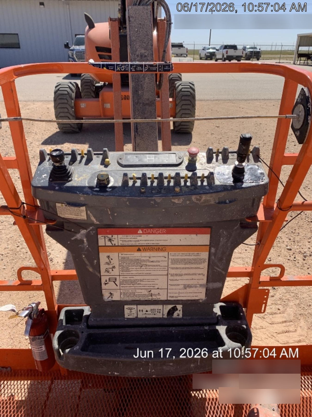 2021 JLG 600AJ