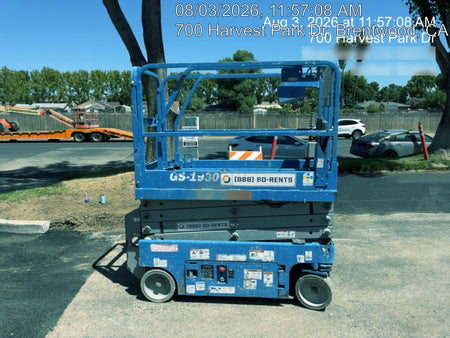 2019 Genie GS-1930 Half Height Swing Gate, 800W Inverter