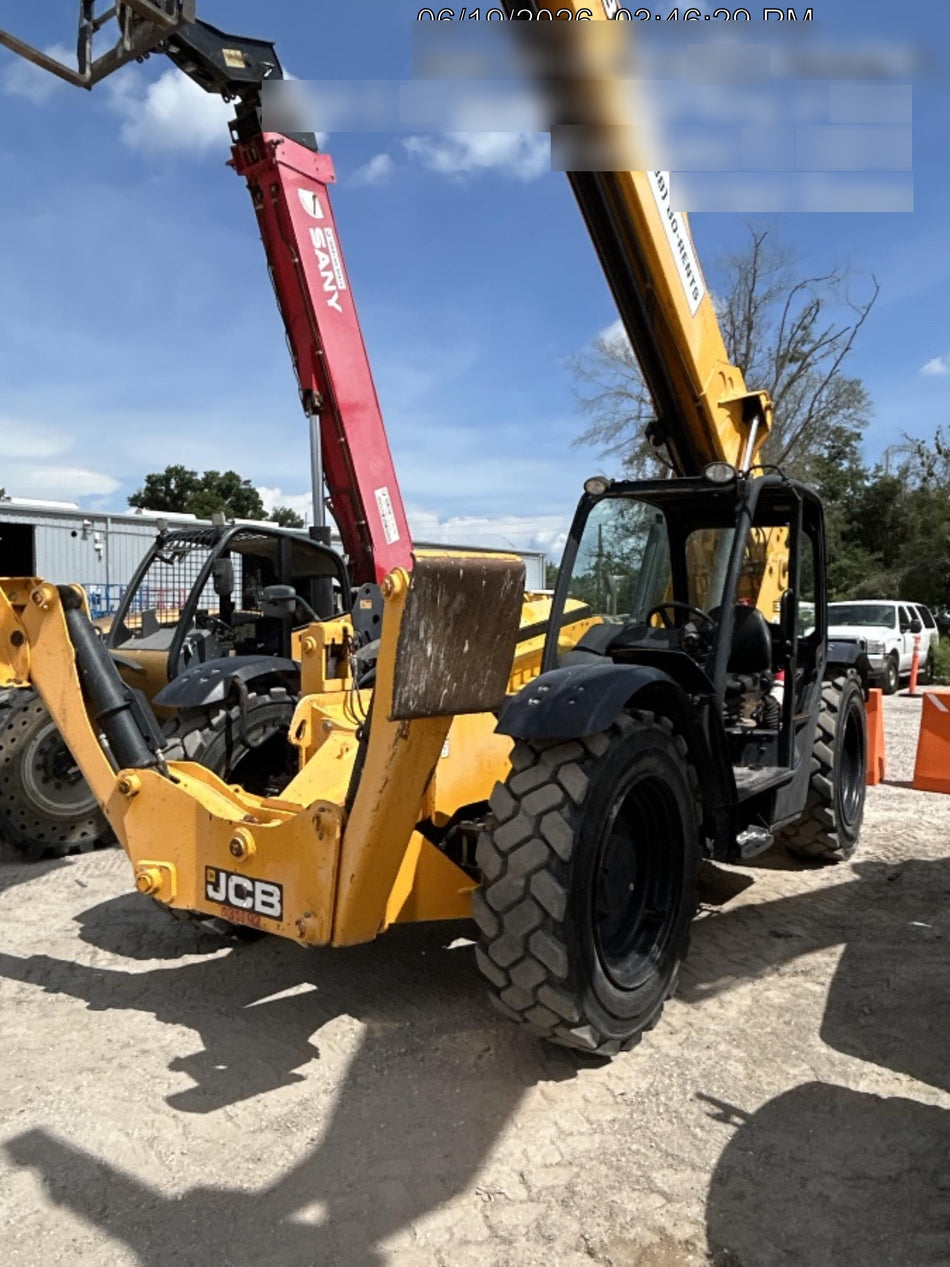 2021 JCB 512-56