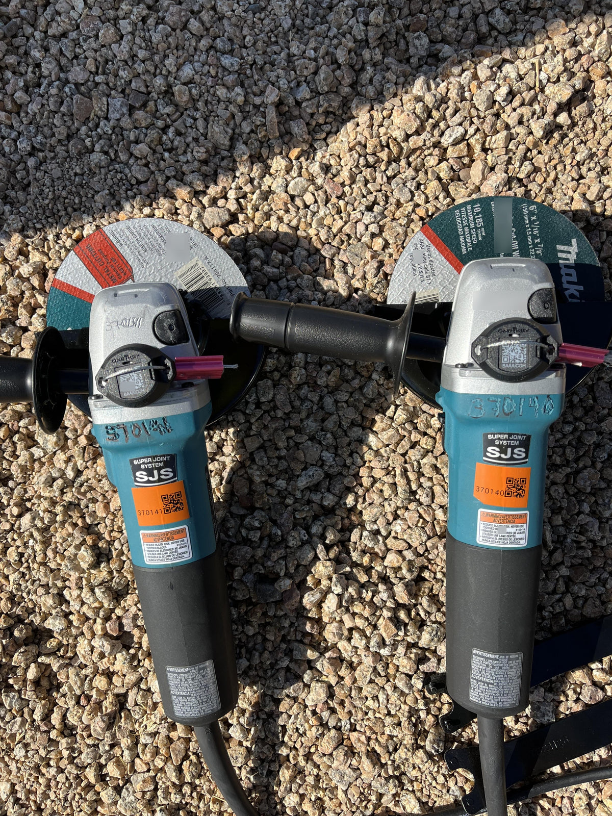 2023 MAKITA 9566CV