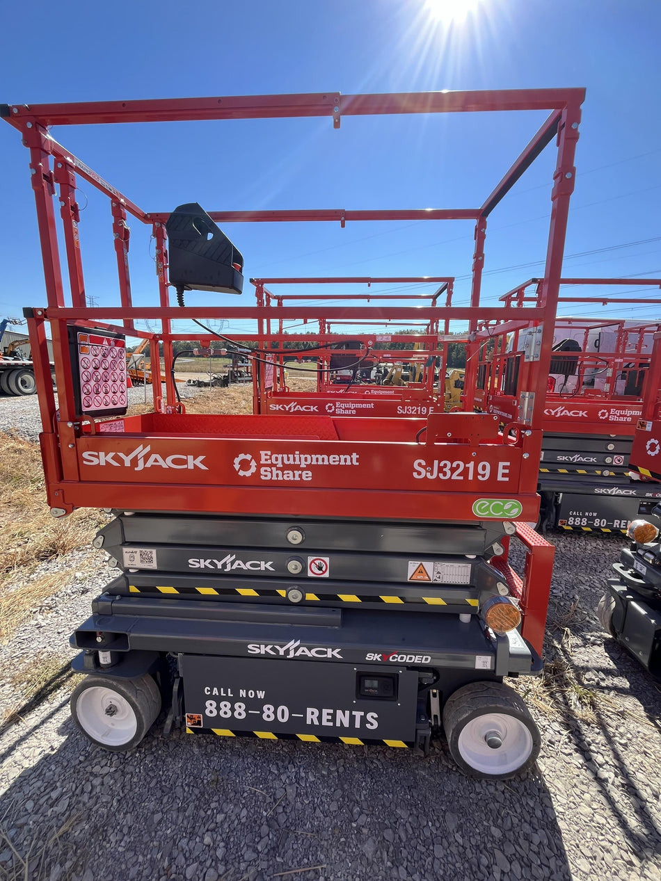 2024 Skyjack SJ3219 Electric Drive, Sld NM Tires, DBcns, RFRails, Power to Platform, T3 + Access Control