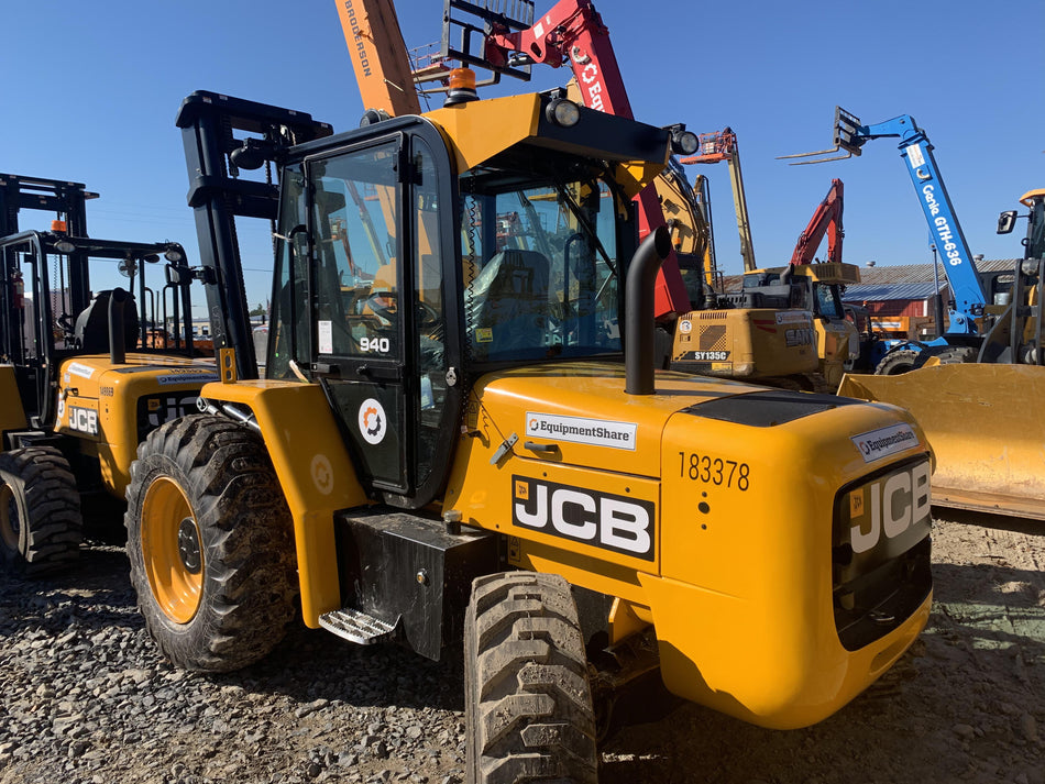 2021 JCB 940-4