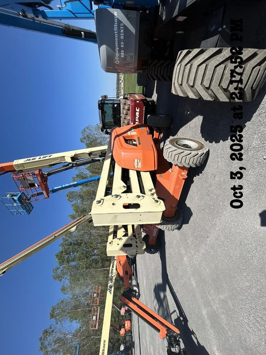 2019 JLG 450AJ