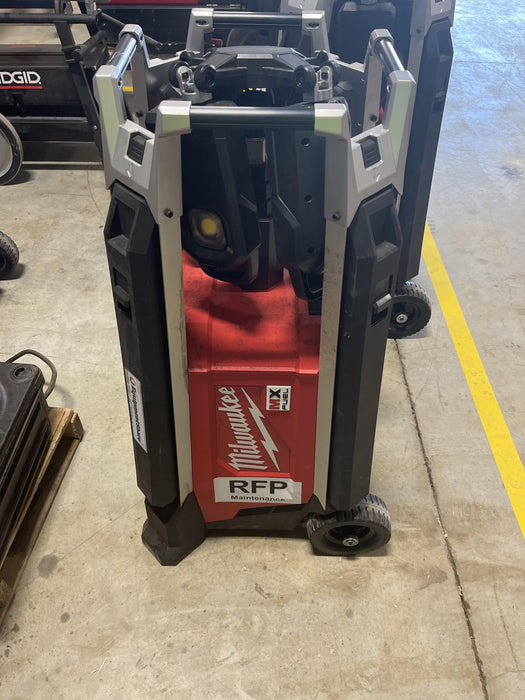 2024 MILWAUKEE MXF041-1XC