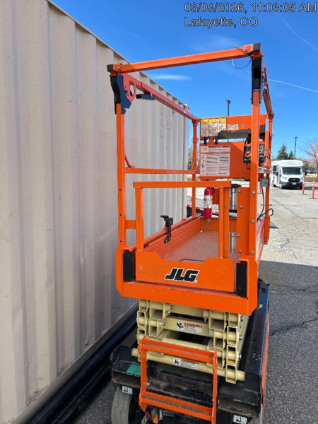 2022 JLG ES1932