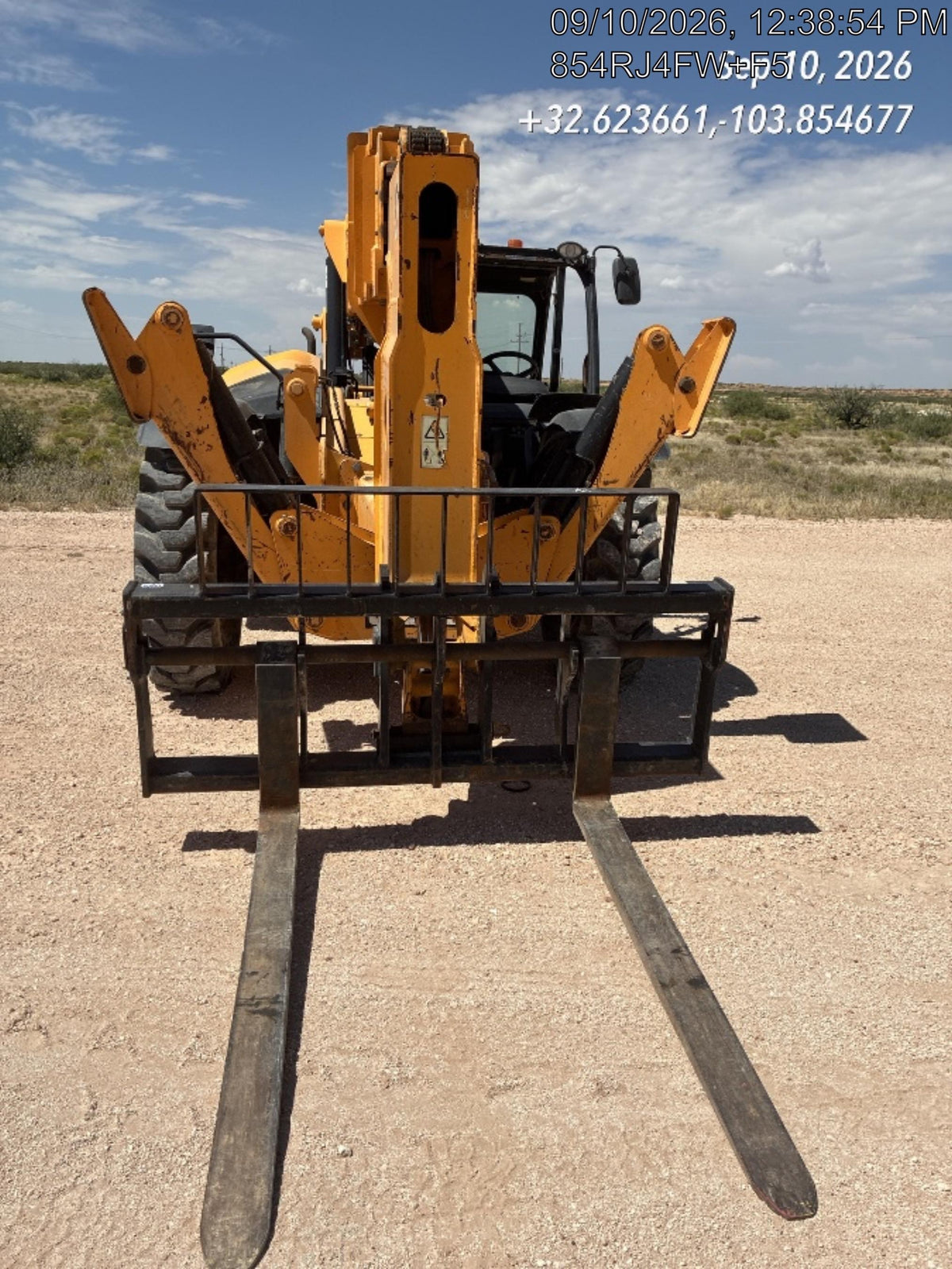 2019 JCB 510-56 Open ROPS, 74 HP, Solid Tires, Worklights, Beacon, Aux Hydraulics, Lifting Eye 72" Carriage/60" Forks