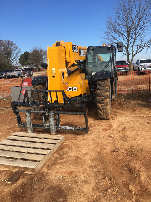 2018 JCB 509-42 74 HP w/CAB/HVAC, Beacon, Aux Hydraulics, Worklights, Solid Tires