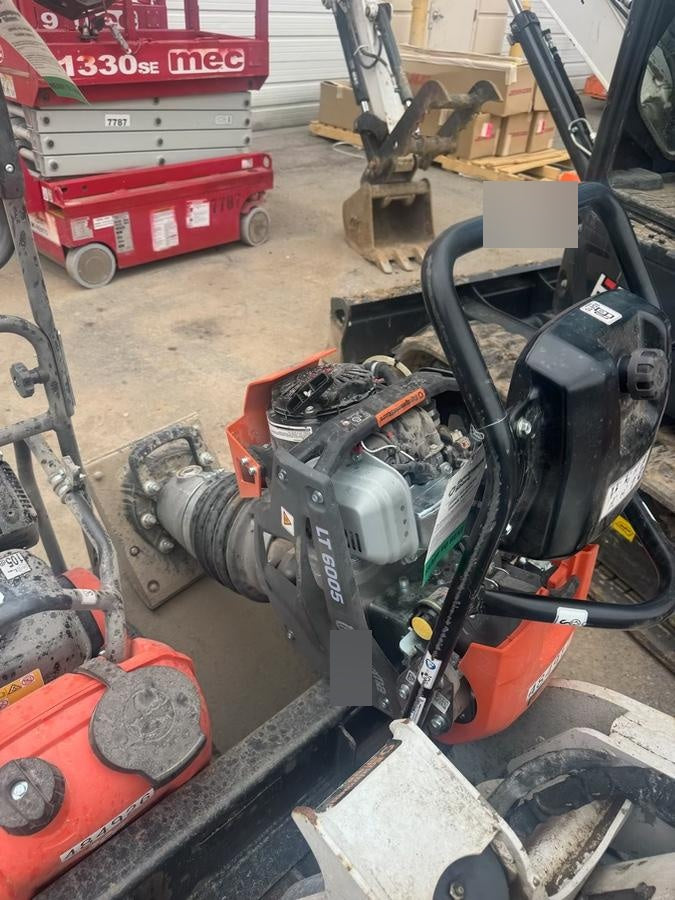 2025 HUSQVARNA LF75