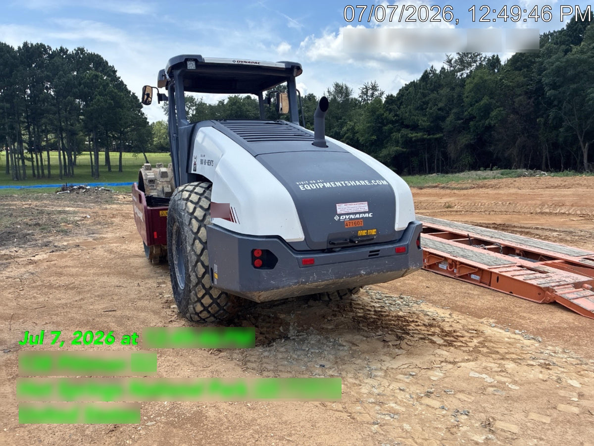 2024 DYNAPAC CA2500D