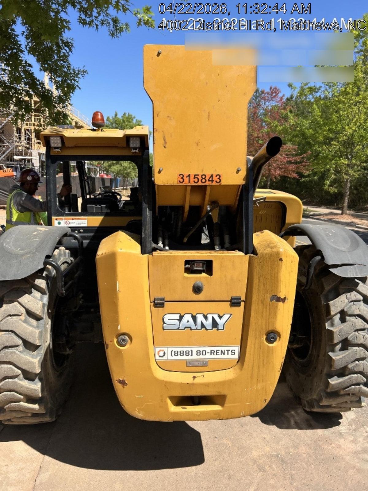 2023 SANY STH1056