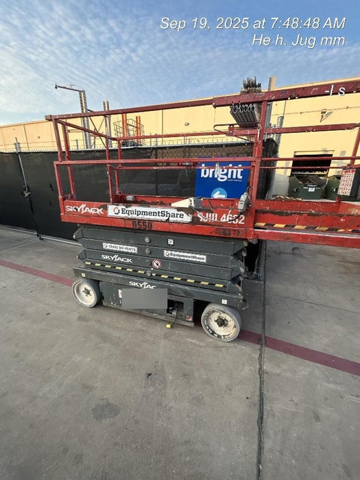 2015 Skyjack SJIII-4632 Skyjack SJIII-4632 32' Scissor Lift