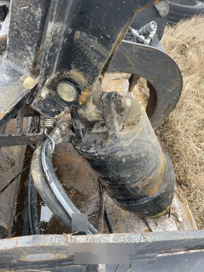 2023 AUGER TORQUE 3300-30