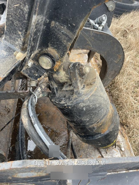 2023 AUGER TORQUE 3300-30