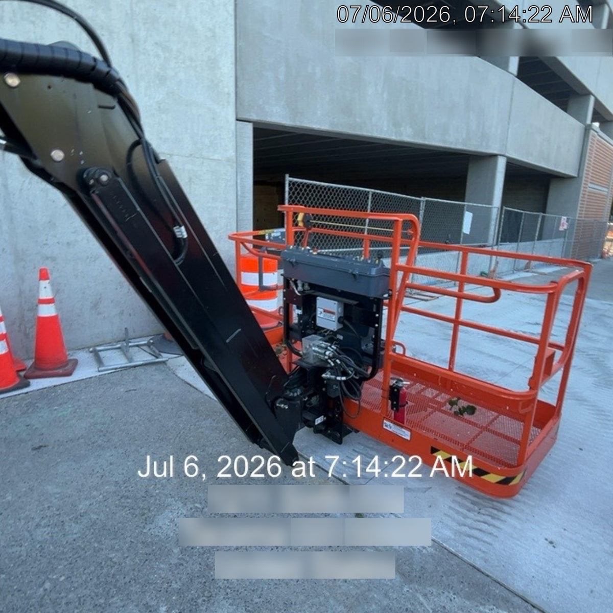 2025 JLG 660SJ