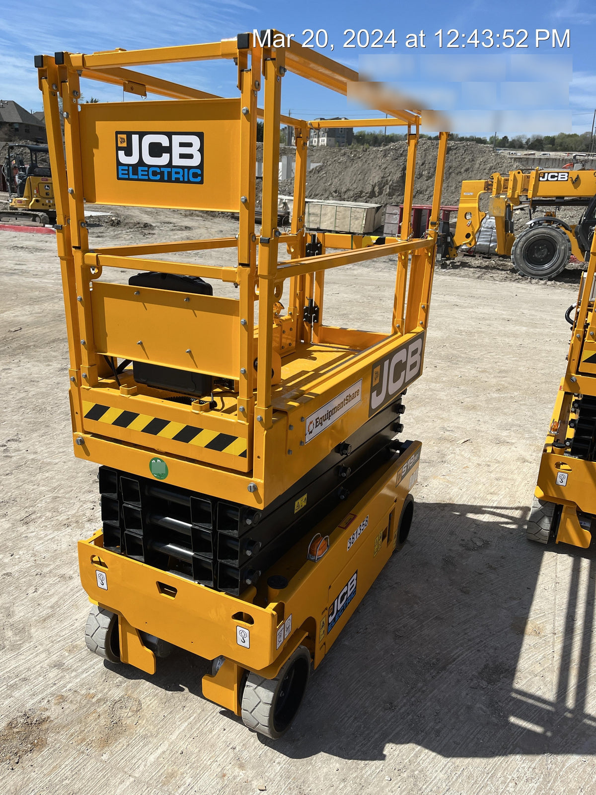 2024 JCB S1932E