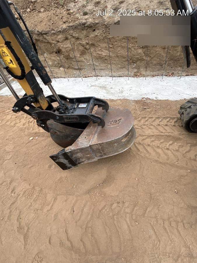 2024 STEEL UNLIMITED 12" Bucket, Mini Excavator - Steel Unlimited