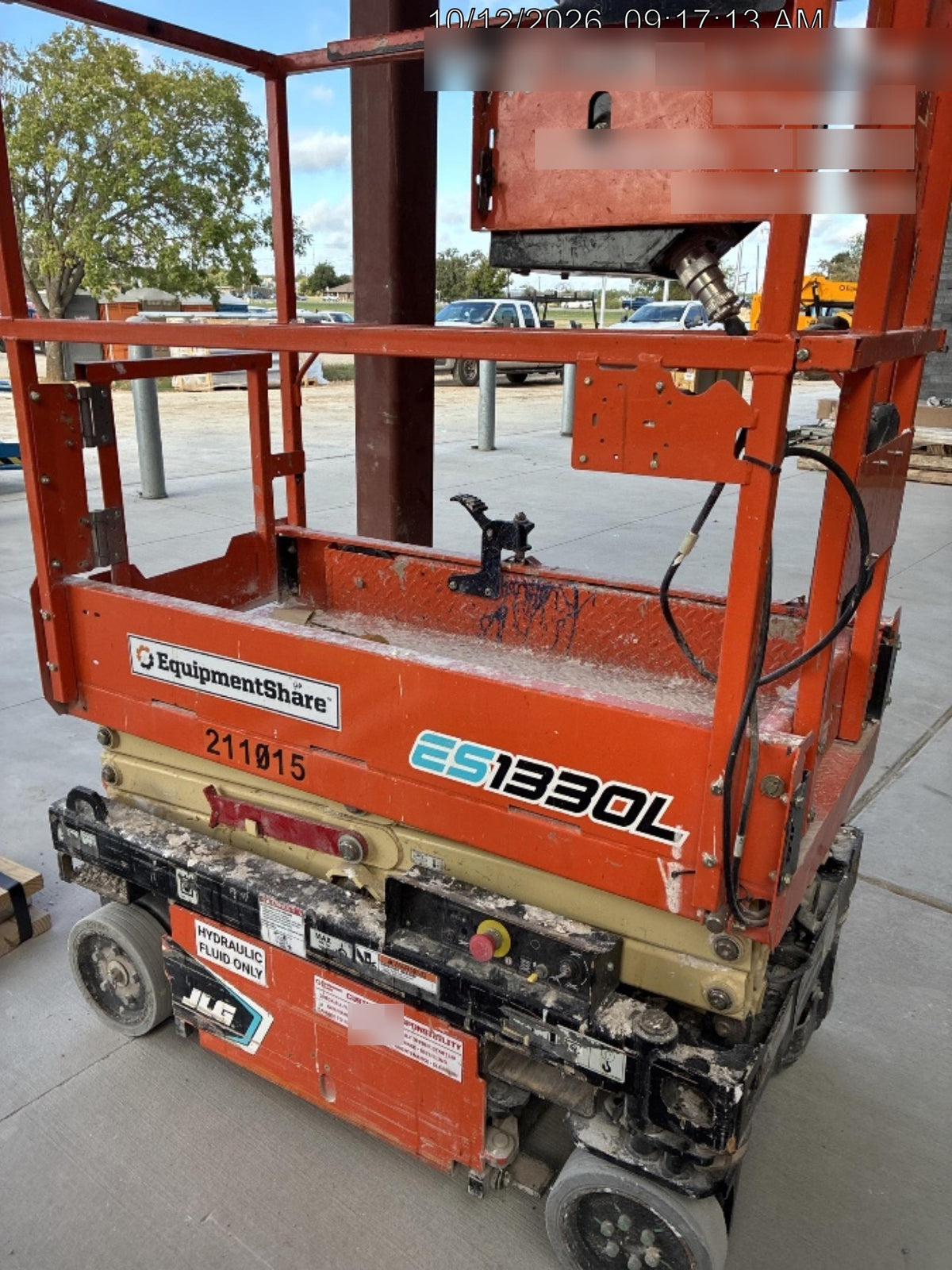 2022 JLG ES1330L