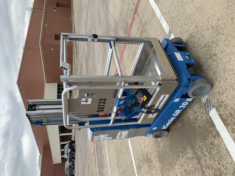 2019 GENIE GR-20