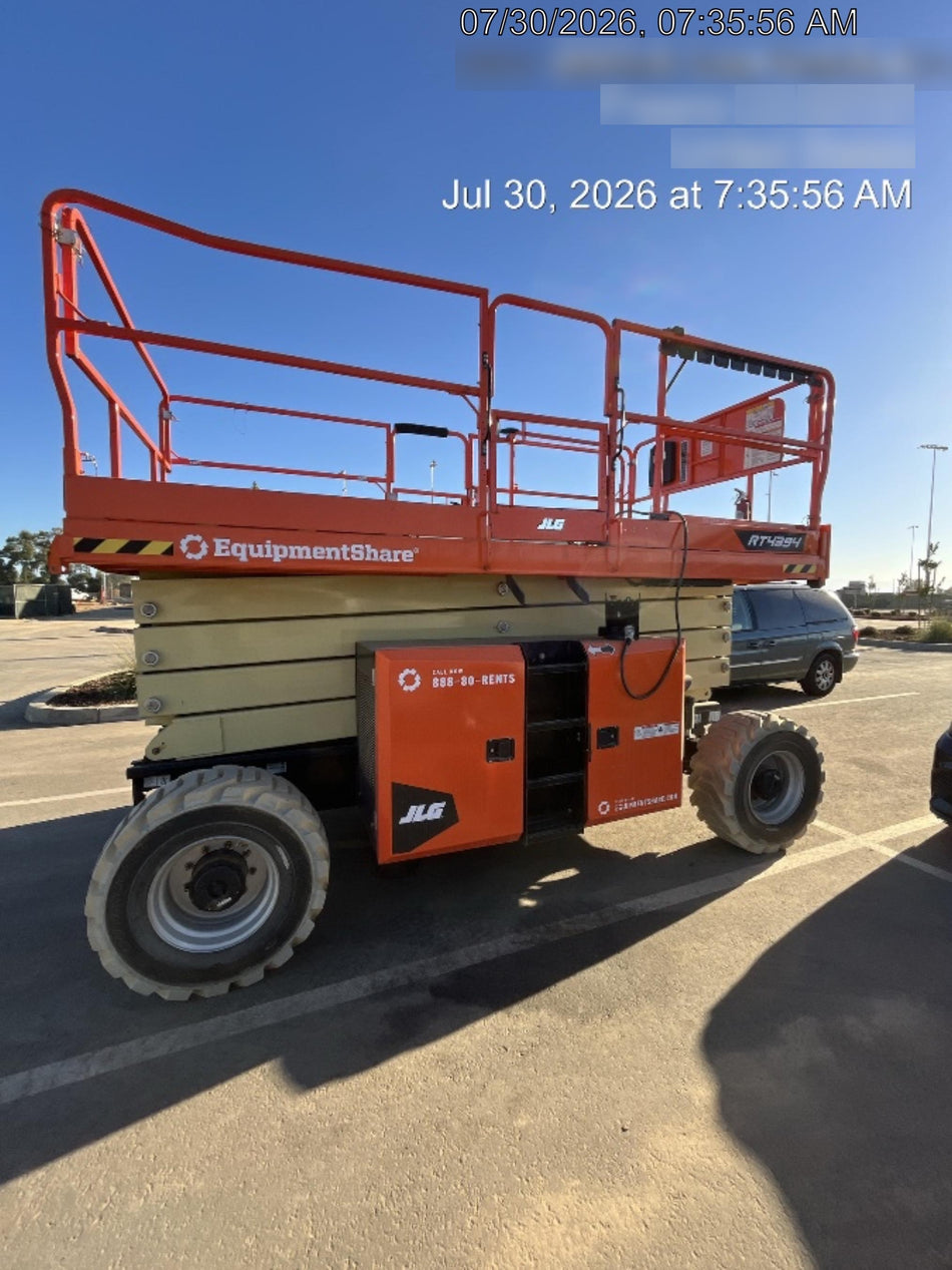 2025 JLG RT4394