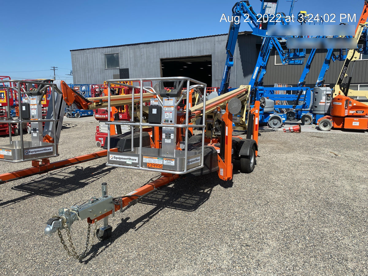 2022 JLG T350
