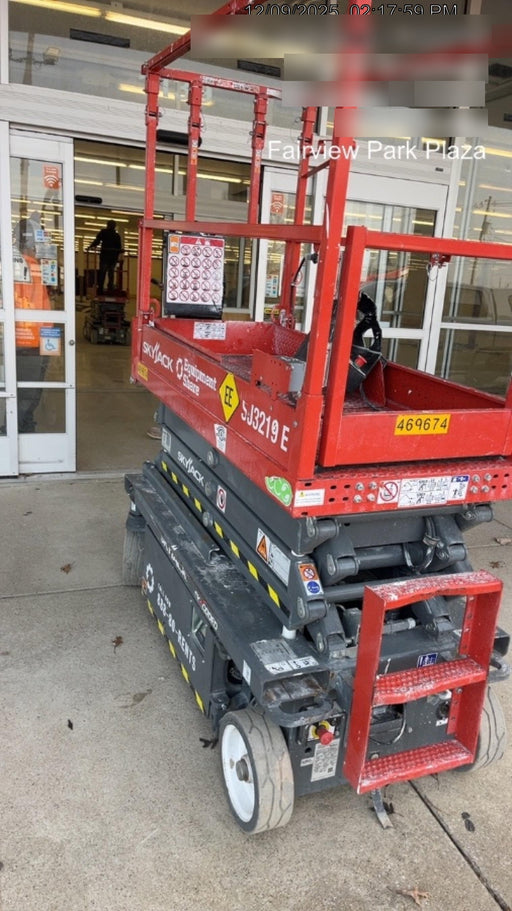 2019 Skyjack SJIII-3219 Standard Options, Trojan Batteries