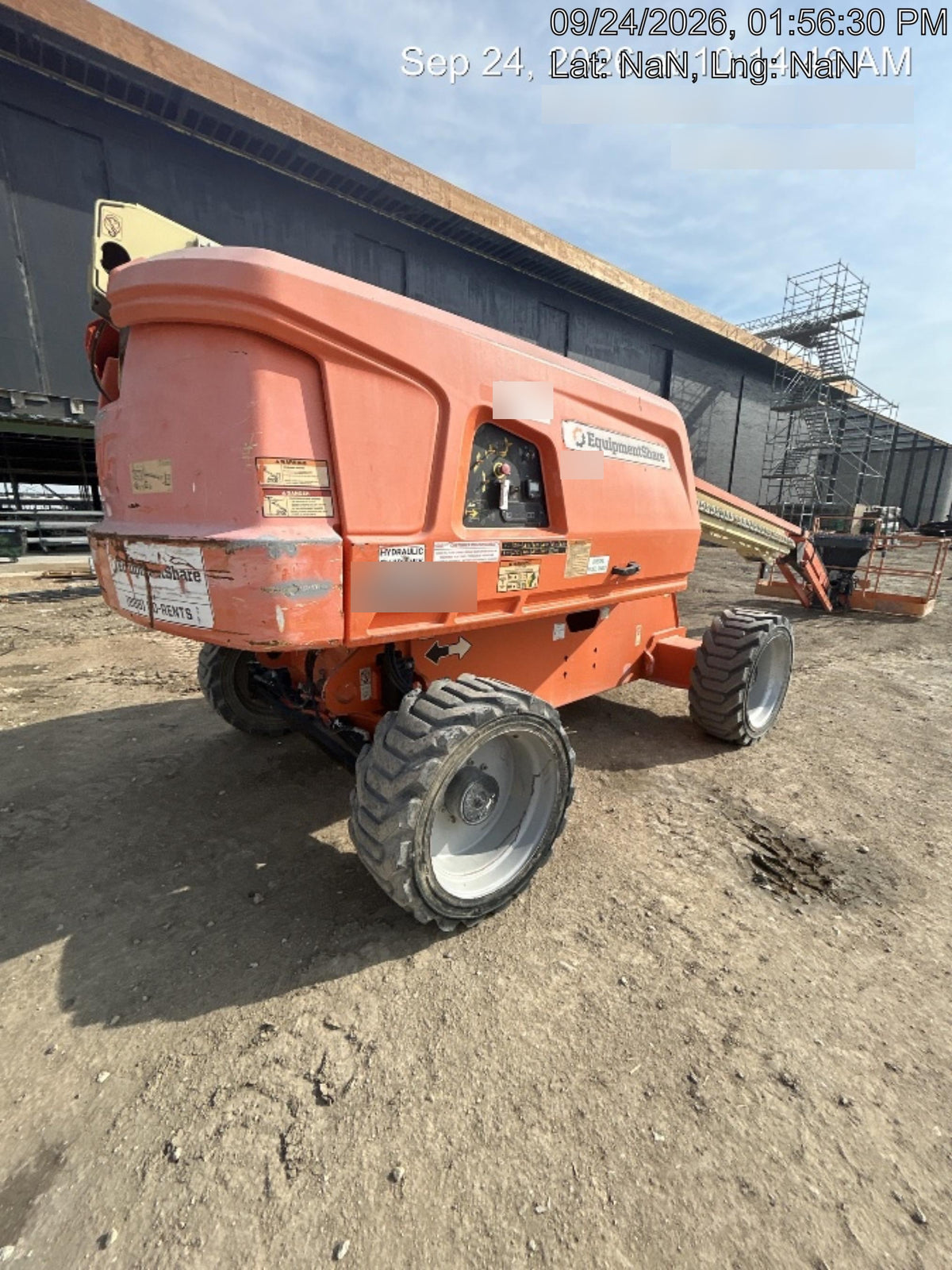 2019 JLG 660SJ