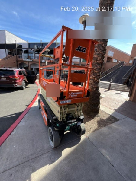 2022 JLG ES2632