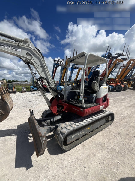 2023 TAKEUCHI TB250-2R