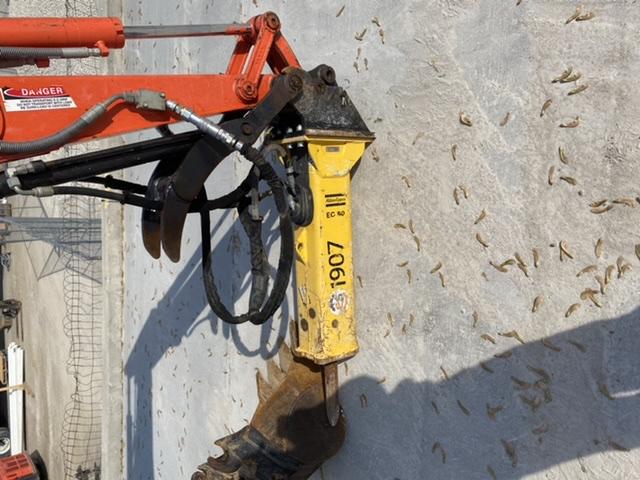 2010 ATLAS COPCO EC50T